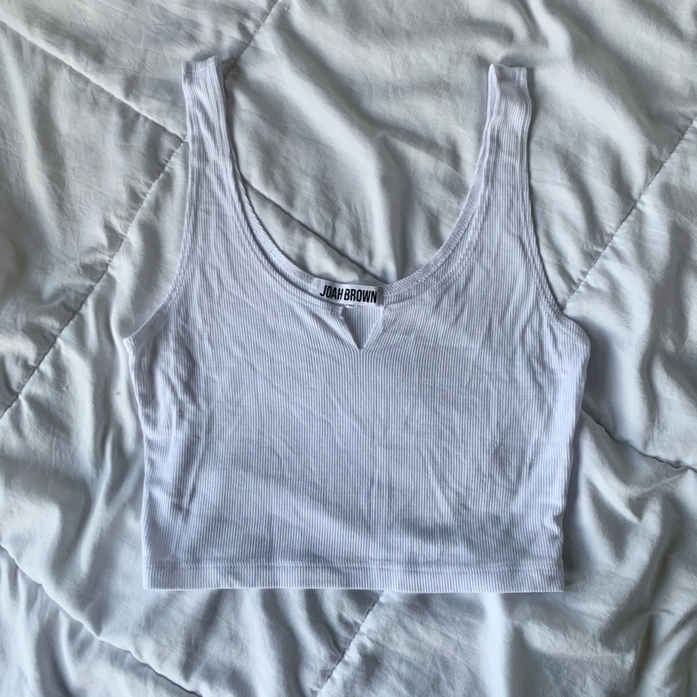white joah brown tank